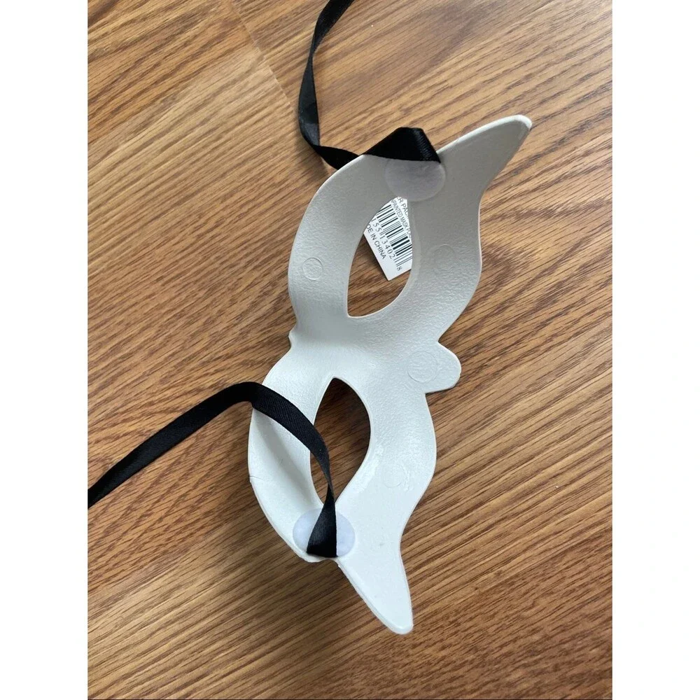 White Venetian Style Plastic Masquerade Mask Unpainted Costume Party